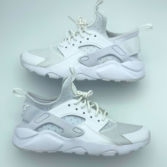 Nike Air Huarache Run Ultra GS 'Triple White Size